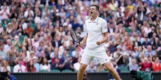 Jul 07, 2021 · hubert hurkacz celebrates after beating roger federer to reach the wimbledon semifinals. Hubert Hurkacz Took Up Tennis Because Of Roger Federer As Pair Meet In Quarters Tennis365