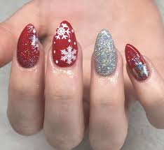 Almond Christmas Nails Christmas Nails Nails Holiday Nails