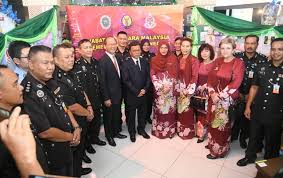 Bila dapat bonus raya 2020? Bonus Raya Rm500 Untuk Penjawat Awam Sabah Ketua Menteri Sabah Post