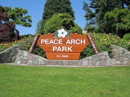 Welcome Sign To Peace Arch Park Arches Park Surrey Park