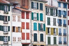 Contraventanas: un toque de estilo · Vivienda Saludable