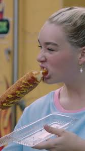 Singles Test Their Cultural Knowledge in "Lost in Translation"  #MatchMeAbroad