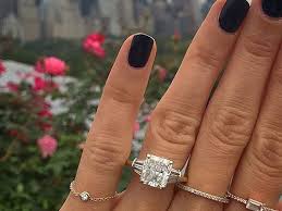 This Is The Average Carat Size For An Engagement Ring Who What Wear