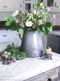 Check out this flower tutorial video to learn how to arrange the rising form and inclining form in the ikebana style. 15 Unique Vase Ideas From Rustic To Classic Sanctuary Home Decor