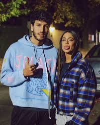 Tini Y Yatra Martina Stoessel Instagram Fotos Pareja Perfecta Chicos Famosos