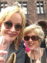 Nancy Snell (@nhs326)