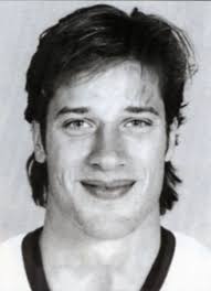 Player photos for the 1987-88 Toronto Marlboros at hockeydb.com