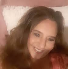 Does anyone know of any therapists in the area (or even through telehealth)  that offer evening appointments or weekends? I'd be looking for like a 6pm  or later appointment, or any time