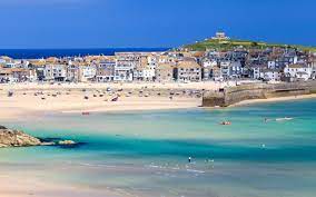These range from secluded, barely accessible rocky coves to huge expanses of golden sand perfect for everyone. Why We Re Still In Love With St Ives