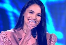 Prepare o palco da sua sala e confira os looks imperdíveis para arrasar. Campista Emociona Jurados Em Nova Edicao Do The Voice Terceira Via Terceira Via