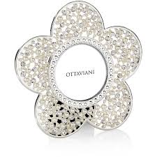 Prezzi in offerta su tutta l'oggettistica ottaviani presso la gioielleria sorelle ronco di vicenza. Cornice In Argento Ottaviani Home 25787 Cornici In Argento Ottaviani