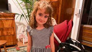 Anna de un año y su hermana olivia de seis años. Verzweifelte Suche Nach Olivia Und Anna Wochenblatt Es