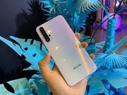 As new devices with better specifications enter the market the ki score of older devices will go down, always being compensated of their decrease in price. Honor 20 And Honor 20 Pro Launched In China Pricing Starts At Just 2 699 Yuan 390 Gizmochina
