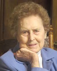 Faye Lovett's Instagram, Twitter & Facebook