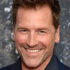 Watch Christmas in Angel Falls (2017) Full Movie Online