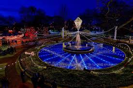 Holiday Attractions Attractions In Philadelphia Franklin Square Visit Philadelphia Holiday Lights