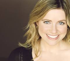 Holly Daniels's Instagram, Twitter & Facebook