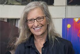 Ritratti di donne in 'Women' di Annie Leibovitz: "Mi piacerebbe fotografare  la Ferrante"