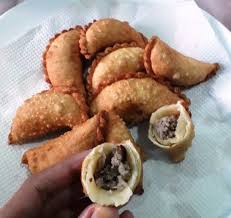Karipap frozen antara yang wajib ada dalam peti sejuk kita. Resepi Karipap Ikan Terengganu Cerita Huda By Huda Halid