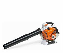 The stihl bg 55 leaf blower has a 27.2 cubic centimeter engine that produces 140 mph air velocity at the nozzle, making cleaning up … Best Leaf Blower 2021 Cordless Leaf Blower Reviews