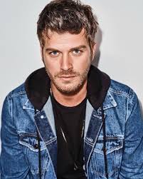 Kivanc Tatlitug Fan On Instagram Kivanc Tatlitug For Mavi S F W Collection Of Kivanc Mavisi Mavi Black Pro Kivanctatlitug Ki Sarkicilar Unluler Instagram