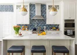 These top 6 kitchen remodeling apps will inspire you with features like 3d and 2d renderings, augmented reality 360° view, and more! Kitchen Design Style And Layout Ideas Hgtv