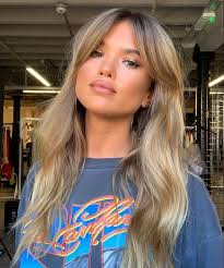 9 Best Fall Hair Trends That Will Inspire Your Next Look Ecemella Hair Styles Medium Hair Styles Brown Blonde Hair