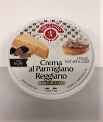 Può essere preparata il giorno prima e conservata in frigo. Spreadable Cream Of Parmigiano Reggiano With Black Truffle Bellavita Marketplace