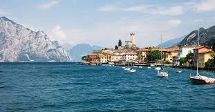 Alle informationen für ihre reise an den gardasee: Ferienwohnungen Ferienhauser Fur Urlaub Am Gardasee