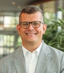 Eloise Crocker's Instagram, Twitter & Facebook