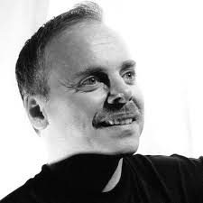 Is e the only note in all major scales?