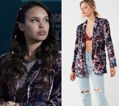 The penultimate episode is here! 13 Reasons Why Season 3 Episode 12 Jessica S Purple Floral Velvet Blazer Shop Your Tv