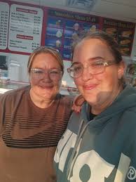 Kinly donut in Danville ky has good donuts