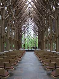 Glass Chapel Chapel In The Woods Thorncrown Chapel