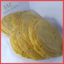 Biasanya rasanya adalah asin dengan aroma bawang yang gurih. Jual Kripik Singkong Khas Madura Terbaru Lazada Co Id