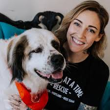 Heather Owen's Instagram, Twitter & Facebook