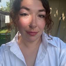 You look like the Fourth of July! Makes me want a hot dog reallll bad.”  🇺🇸🪿🌭