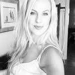 Heidi Gerhardt's Instagram, Twitter & Facebook