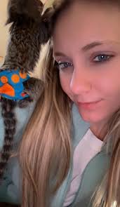 Emergency Moving, Need this Gone! Free, pickup needed. Functioning  treadmill, already disassembled, bolts will be bagged and left under front  cover. 63122, set out