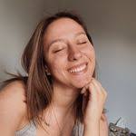 Sara Bres's Instagram, Twitter & Facebook