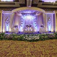 Oleh karena itu tidak jarang dekorasi kamar pengantin menghadirkan bunga mawar, melati, maupun lilin. Pin On Malaysian Culture