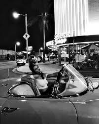 Black And White Photo Wall Aesthetic Beautiful Pic 827 Vintagephotographsblackandwhite Black And White Aesthetic Black And White Photo Wall Black And White Picture Wall