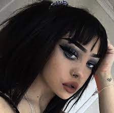 Pin On E Girls Rimming the waterline means using an eye pencil to draw along the waterline. pin on e girls