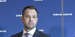Dass andreas hanger laut neos geheime dokumente auch an eine private agentur verschickte, ist nicht nur juristisch ein problem. Qvo1kcqvjhabqm