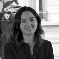 Anjuli Manche Email & Phone Number