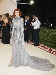 Encontre este pin e muitos outros na pasta shameless book con 2018 de angie lynch. Zendaya At The Met Gala 2018 Photos At Movie N Co