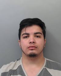 Laredo bank teller accused of pocketing nearly $1K from work