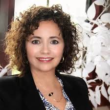 Doreen Gonzalez's Instagram, Twitter & Facebook