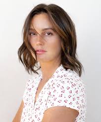Leighton Meester Short Haircut Brown Hair Shades Brunette Bob Brunette Bob Haircut