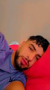 Olen Othman Marokost ja otsin tüdrukut abieluks.